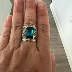 Paparazzi Silver Ring with Teal Gemstone